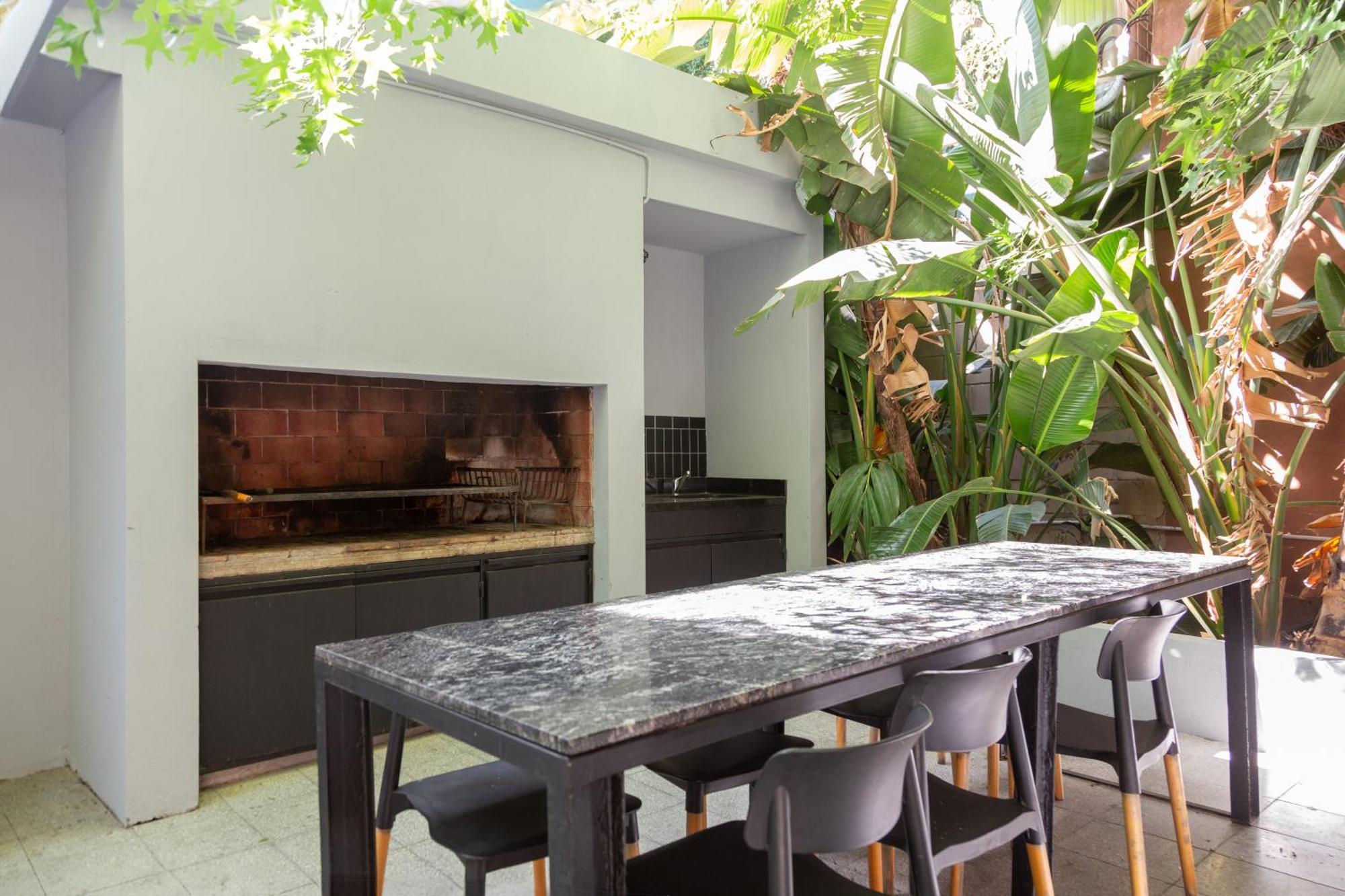 Fliphaus Salvador 4600 - 5 Bd Pool & Bbq Soho Villa - Buenos Aires, Buenos Aires